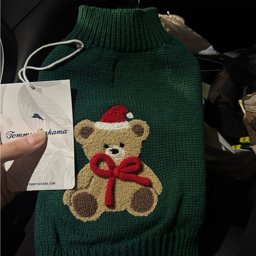 Tommy Bahama Festive Green Sweater with Bear Motif